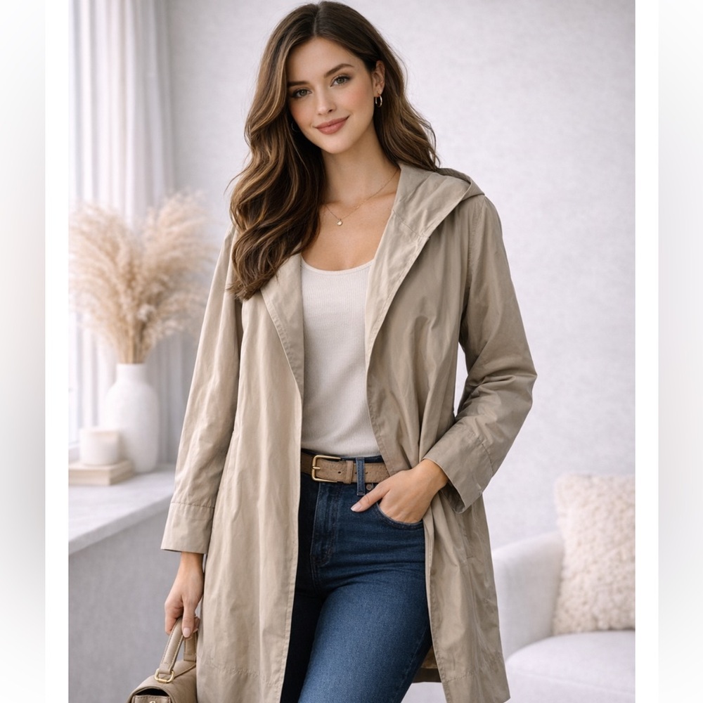 Jaeger Women’s hooded Rain Coat size 14 tan light color long EUC Size Large